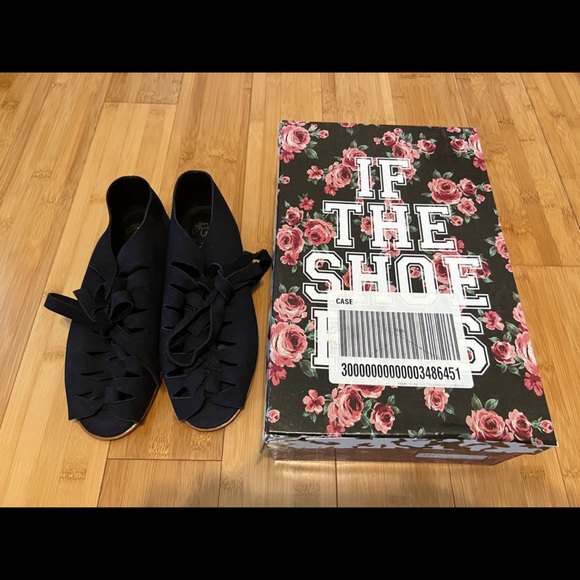 - Jeffrey Campbell XO Urban Outfitters : lace up shoes/sandals - Picture 9 of 12